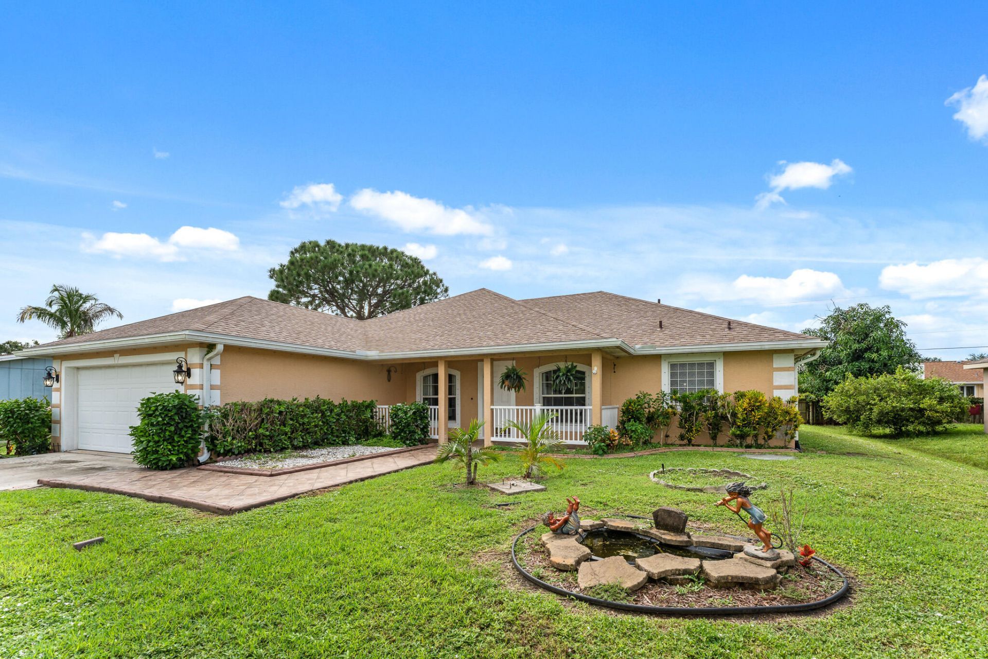 674 SW Lucero Drive, Port Saint Lucie, FL 34983 Photo