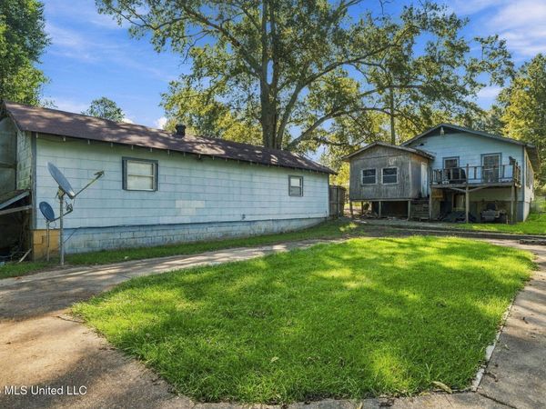717-719 Avenue E, McComb, MS 39648