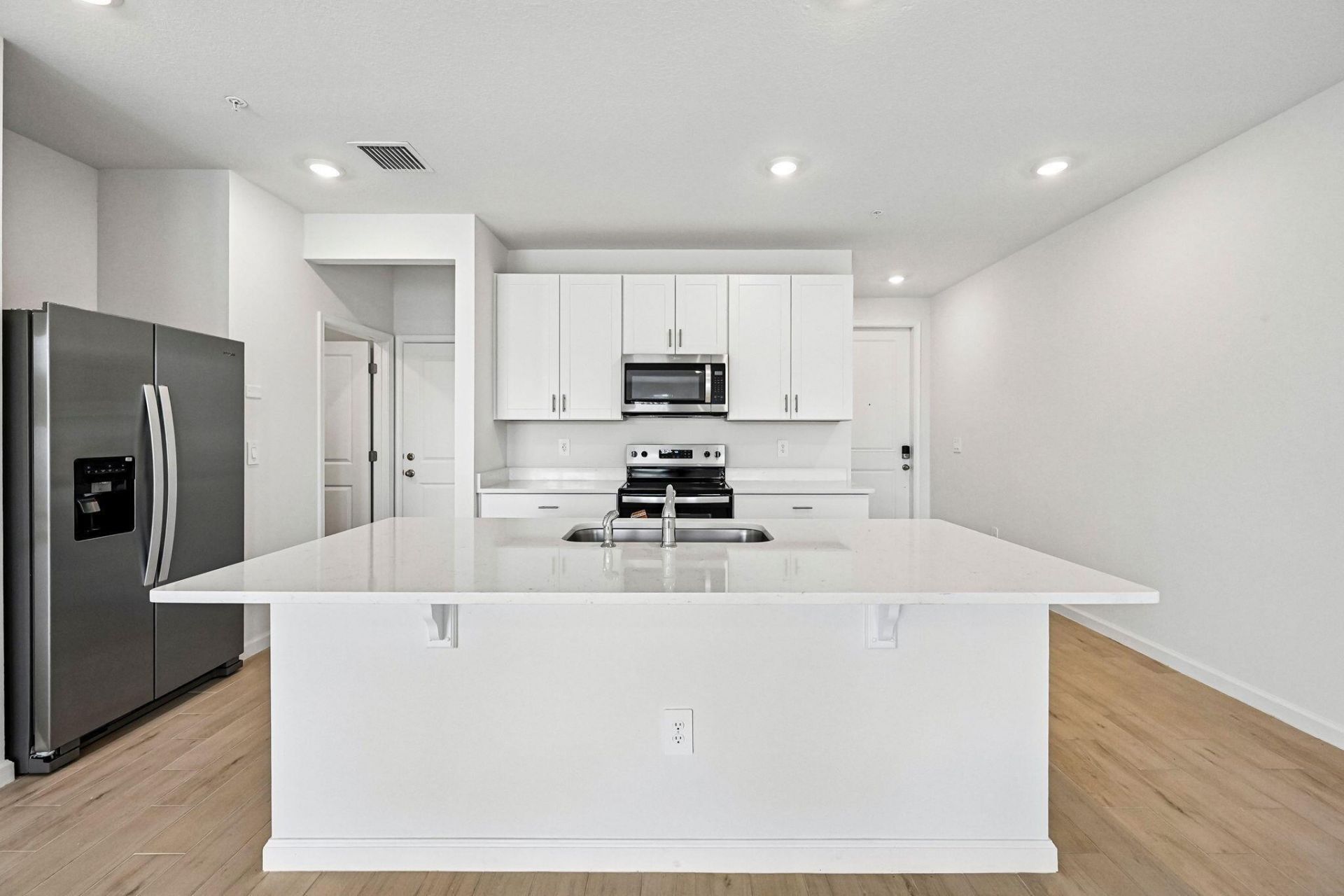 636 Salisbury Circle, Fort Pierce, FL 34982 Photo