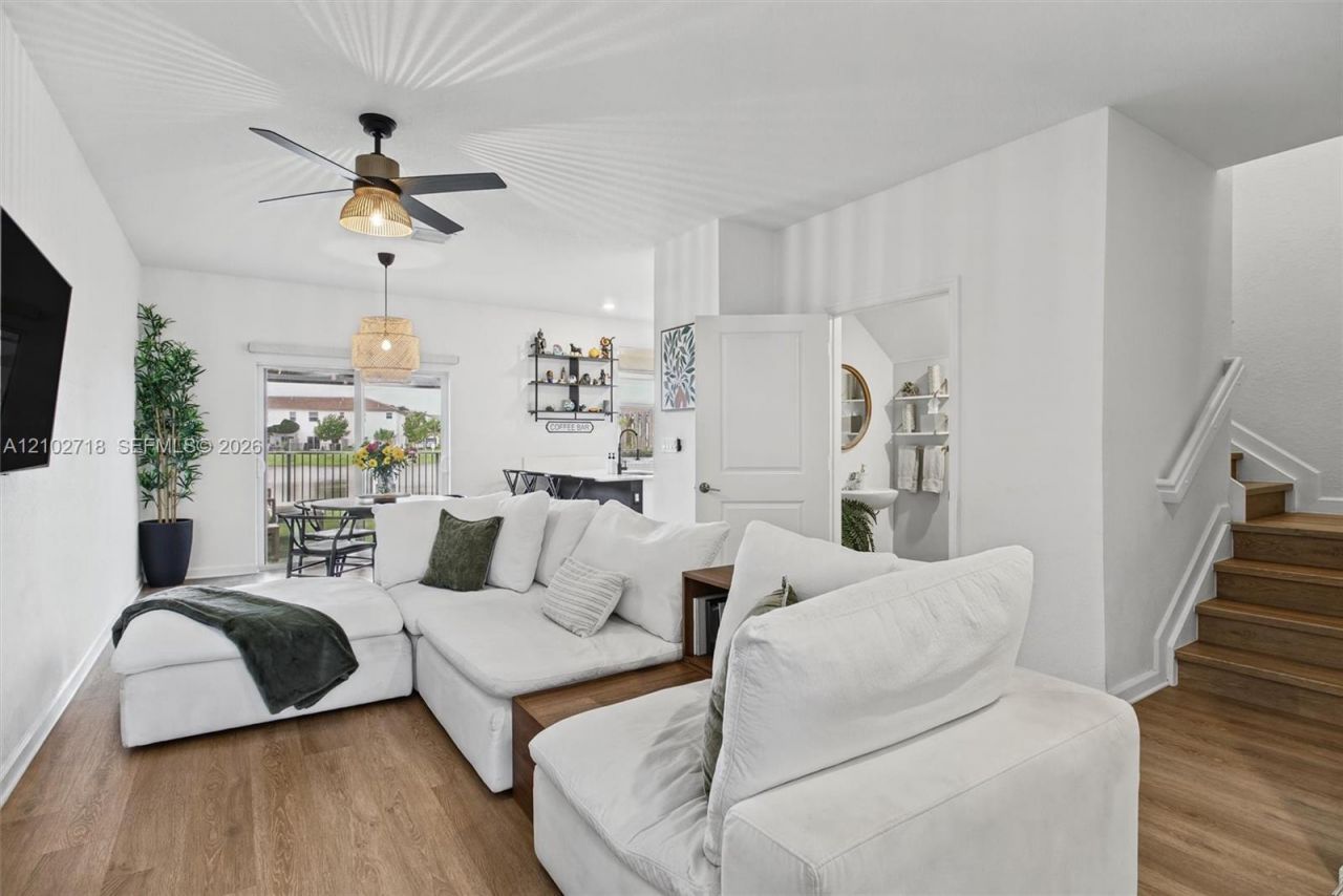 12808 NW 22nd Pl, Miami, FL 33167 Photo