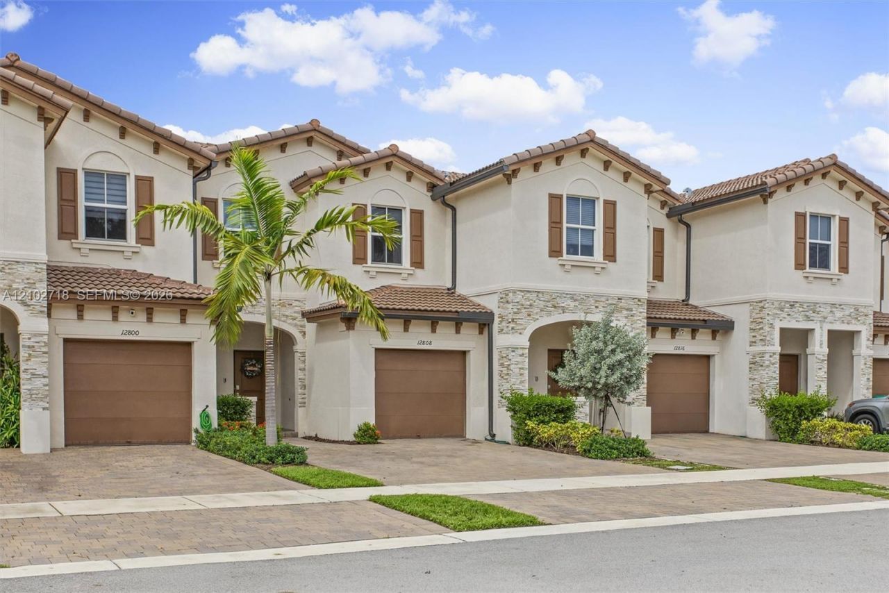 12808 NW 22nd Pl, Miami, FL 33167 Photo