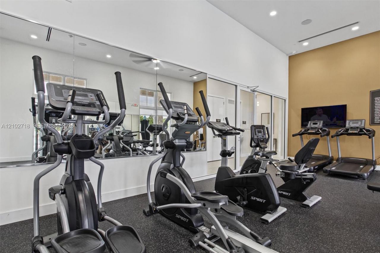 12808 NW 22nd Pl, Miami, FL 33167 Photo