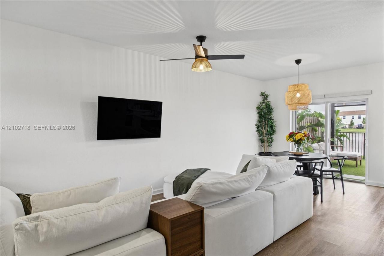 12808 NW 22nd Pl, Miami, FL 33167 Photo