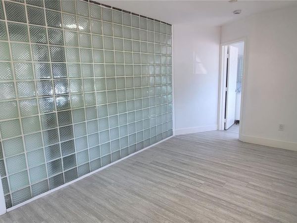 4801 NW 3 , Unit 2, Miami, FL 33126
