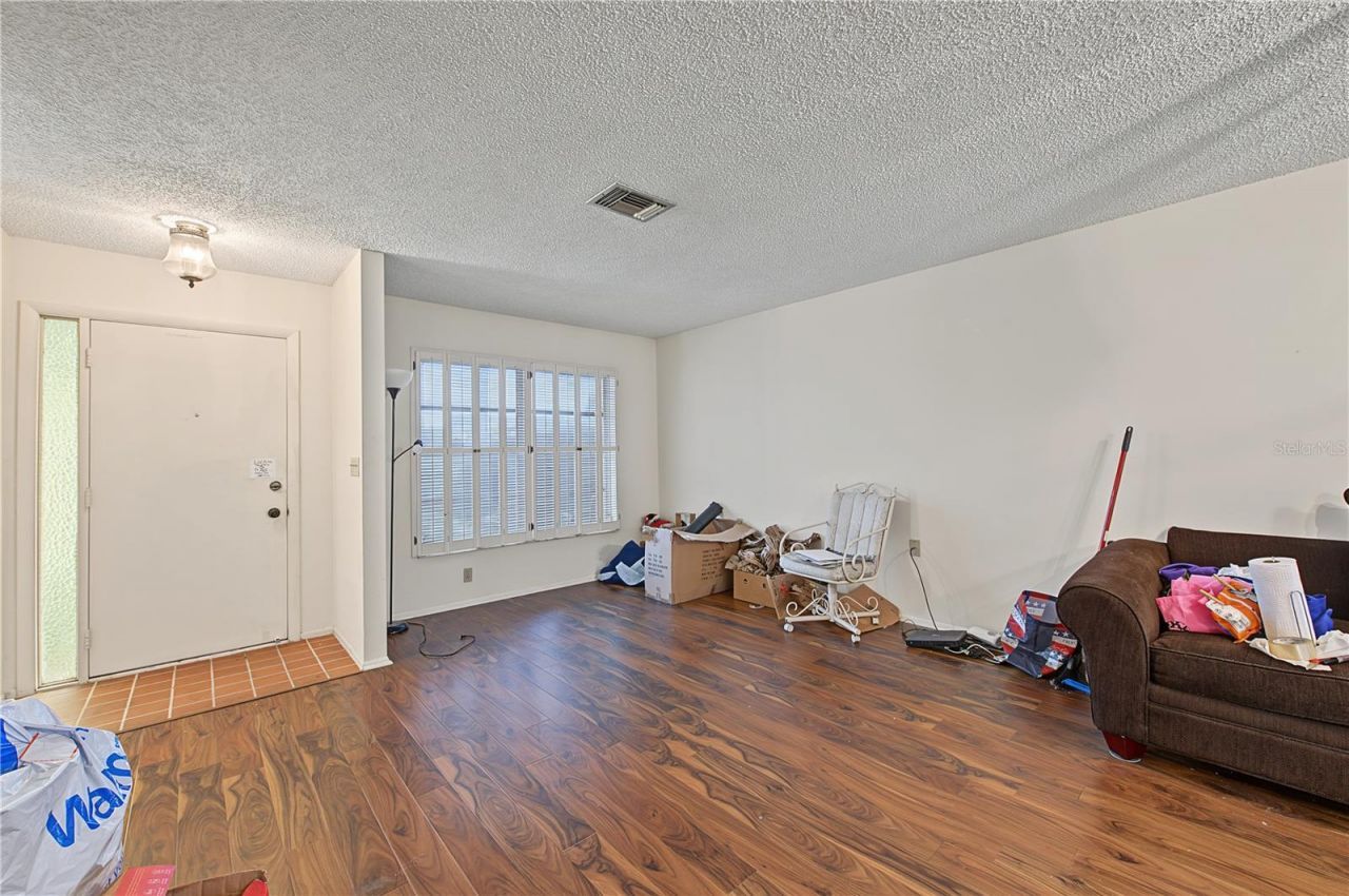 8210 Lora Del Rio Drive , Port Richey, FL 34668 Photo
