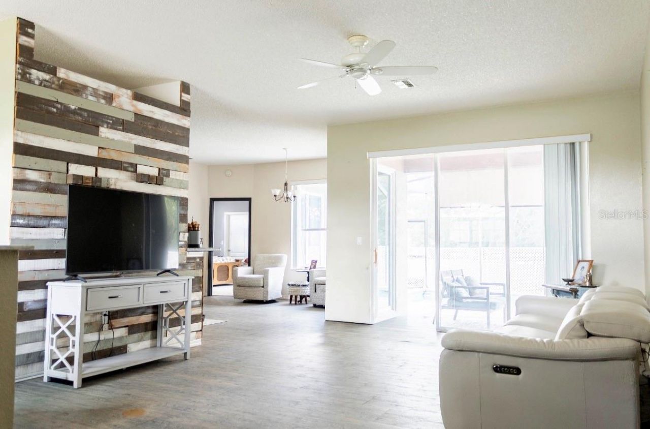 1201 Overland Drive, Spring Hill, FL 34608 Photo