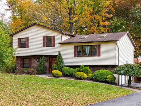 2 Presidential Way, Hopewell Junction, NY 12533