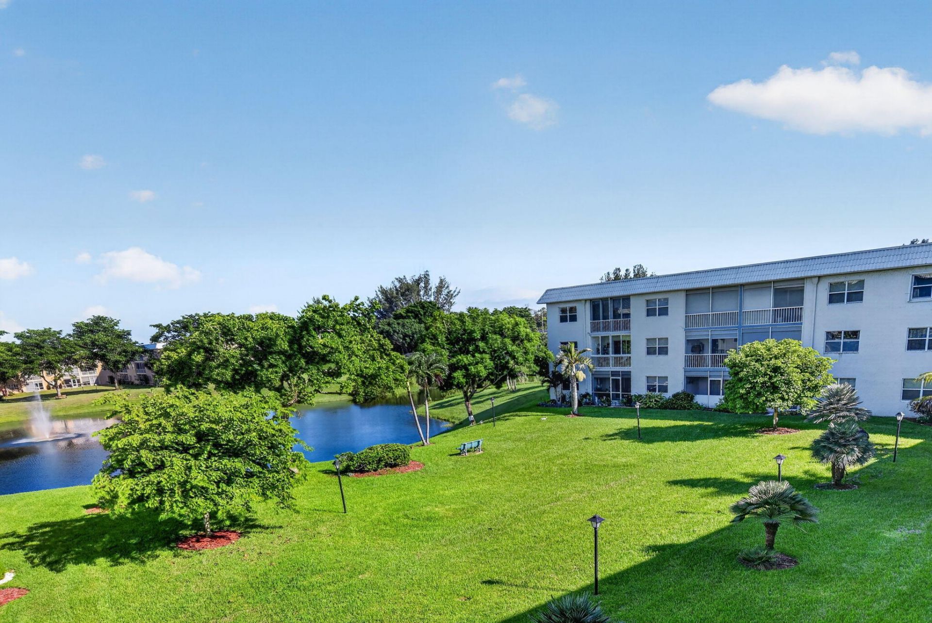 9880 Marina Boulevard Ne, Unit 1541, Boca Raton, FL 33428 Photo