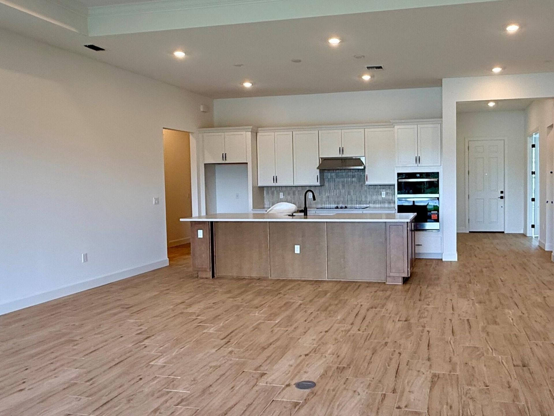 10350 SW Highpointe Drive, Unit 112 Ashby, Stuart, FL 34997 Photo