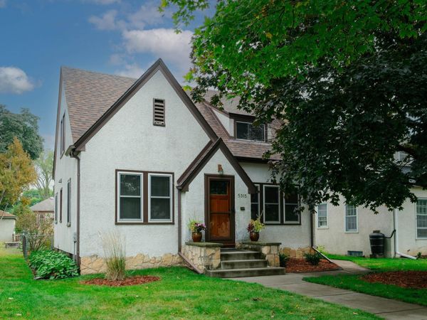 5315 36th Avenue S, Minneapolis, MN 55417