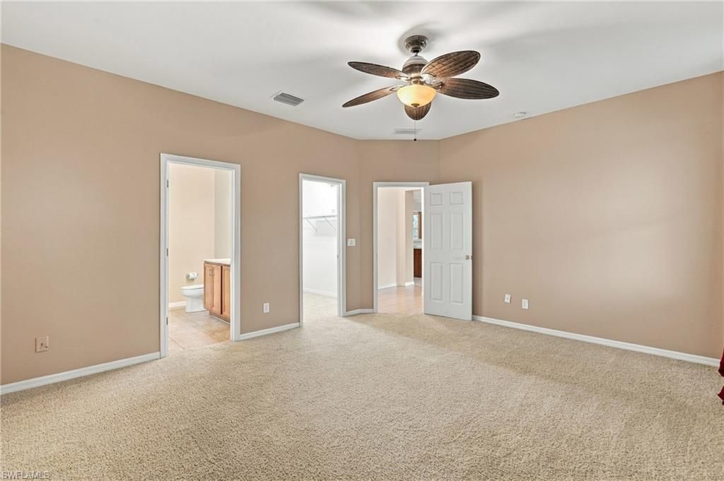 8091 Allamanda Ct, Lehigh Acres, FL 33972 Photo