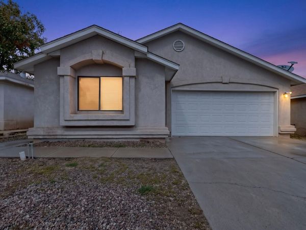 10309 Johncock Avenue SW, Albuquerque, NM 87121