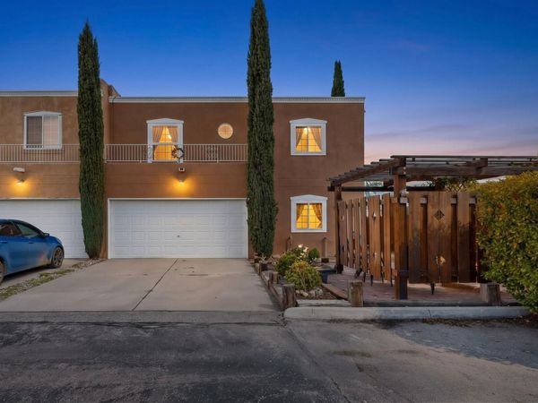 6623 Saint Josephs Avenue NW, Albuquerque, NM 87120