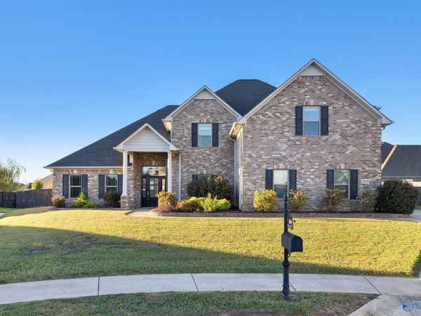 25439 Nottingham Drive, Athens, AL 35613