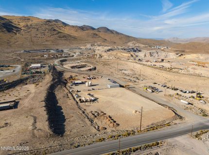 2700 Waltham Way, Sparks, NV 89437 Photo