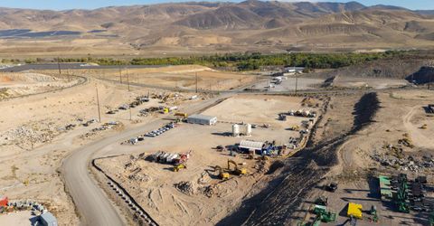 2700 Waltham Way, Sparks, NV 89437 Photo