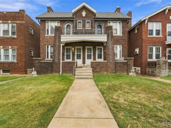 5142 Eichelberger Street , St Louis, MO 63109