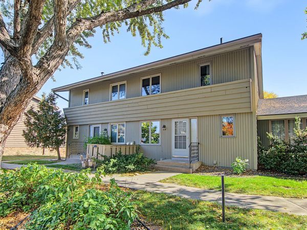 214 Windsor Court, New Brighton, MN 55112