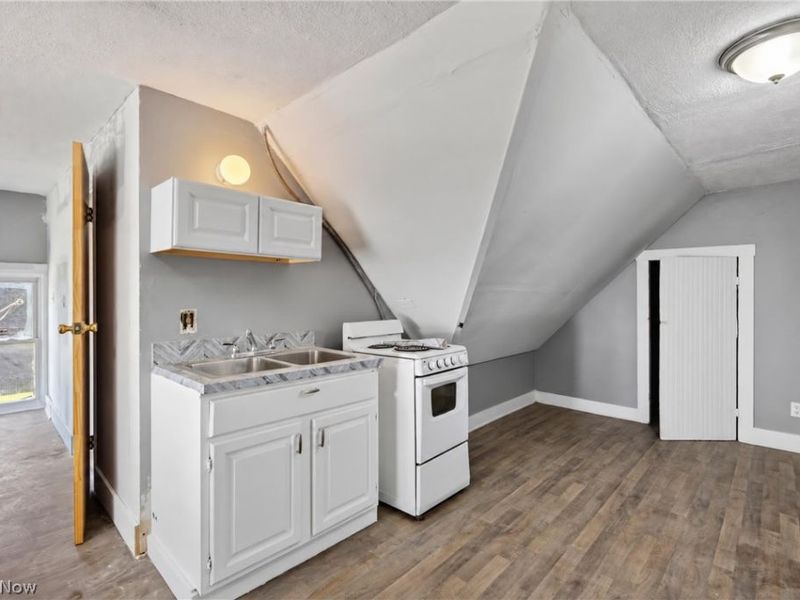 1226 Logan Avenue NW, Canton, OH 44703 Photo 33