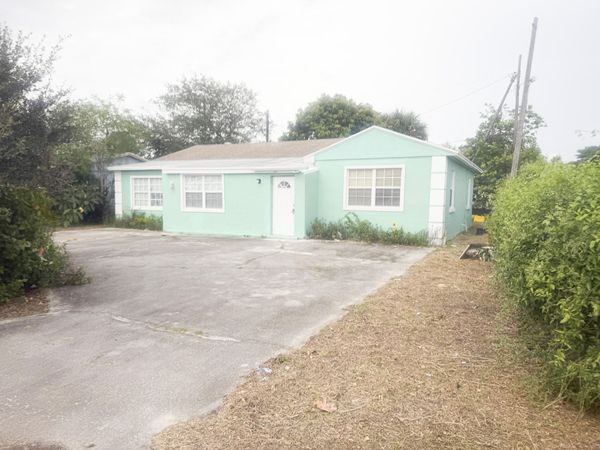 126 W 17TH Street, Riviera Beach, FL 33404
