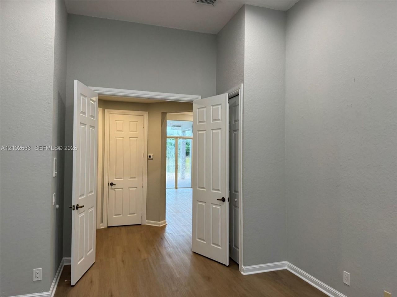 1360 Victoria Isle Dr , Weston, FL 33327 Photo