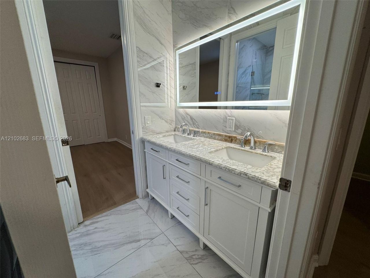 1360 Victoria Isle Dr , Weston, FL 33327 Photo