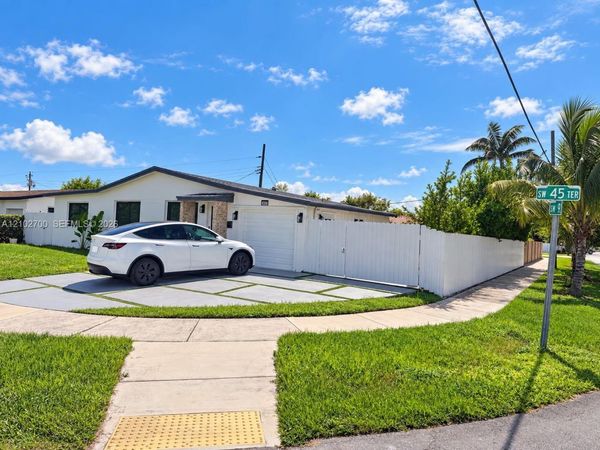9350 SW 45th Ter, Unit 9350, Miami, FL 33165
