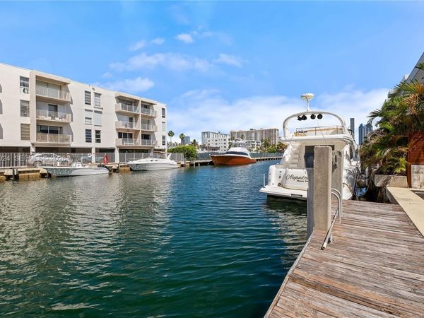 3665 NE 167th St , Unit 409, North Miami Beach, FL 33160