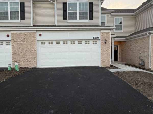 1205 Glenmont Street , Algonquin, IL 60102