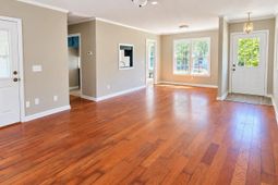 111 Riverwalk Way photo 4