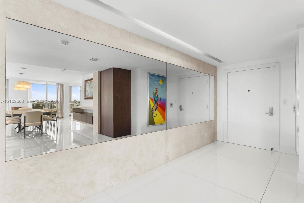 10155 Collins Ave , Unit 1210, Bal Harbour, FL 33154 Photo