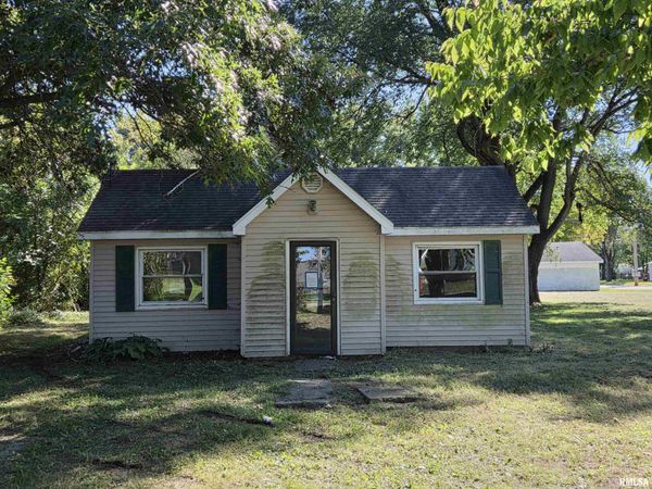 322 W CLINTON Street, Brimfield, IL 61517