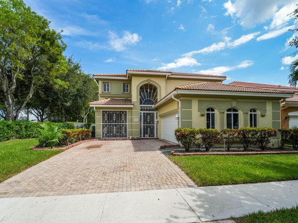 672 GAZETTA Way, West Palm Beach, FL 33413
