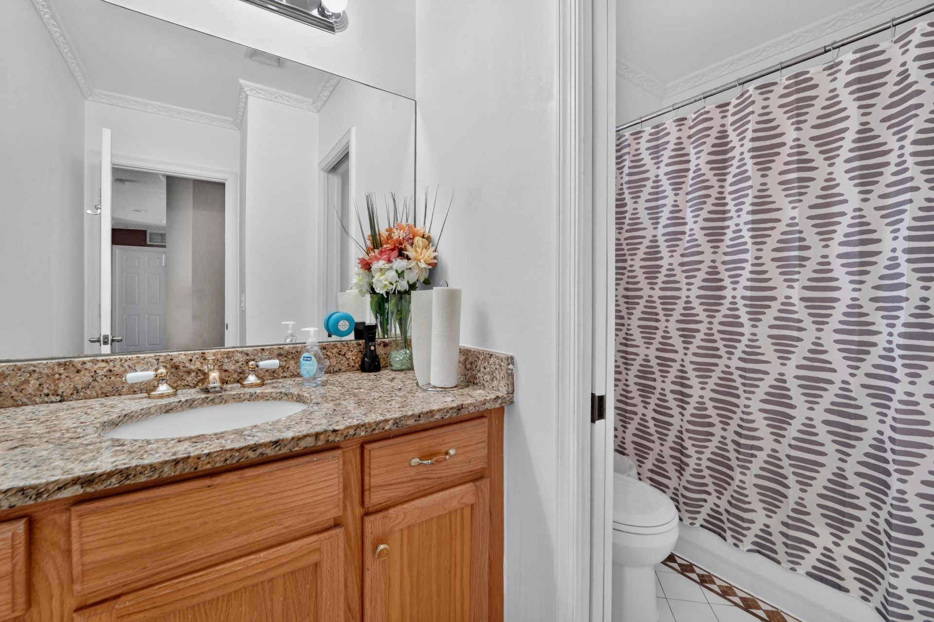 672 Gazetta Way, West Palm Beach, FL 33413 Photo