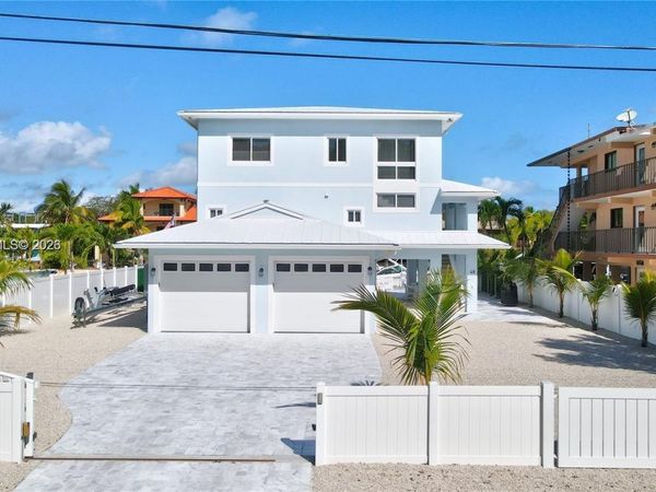 48 S Andros Rd , Key Largo, FL 33037