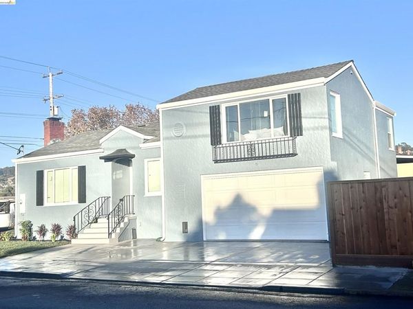 4102 Roosevelt Ave, Richmond, CA 94805