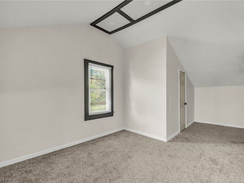 12813 Angelus Avenue, Cleveland, OH 44105 Photo 25