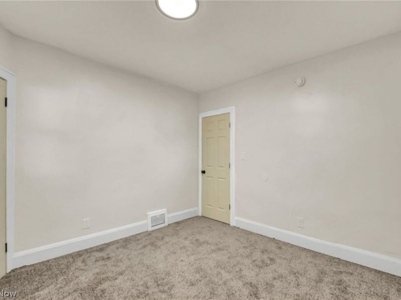 12813 Angelus Avenue, Cleveland, OH 44105 Photo 33