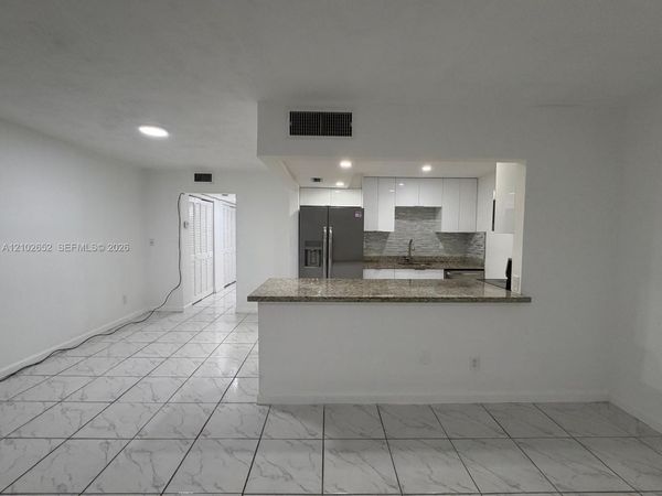1855 NE 121st St , Unit 18, North Miami, FL 33181