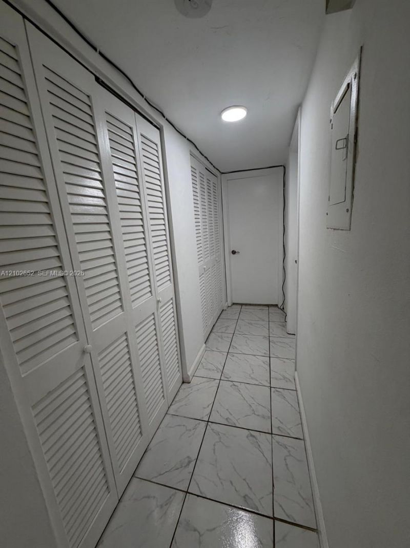 1855 NE 121st St, Unit 18, North Miami, FL 33181 Photo