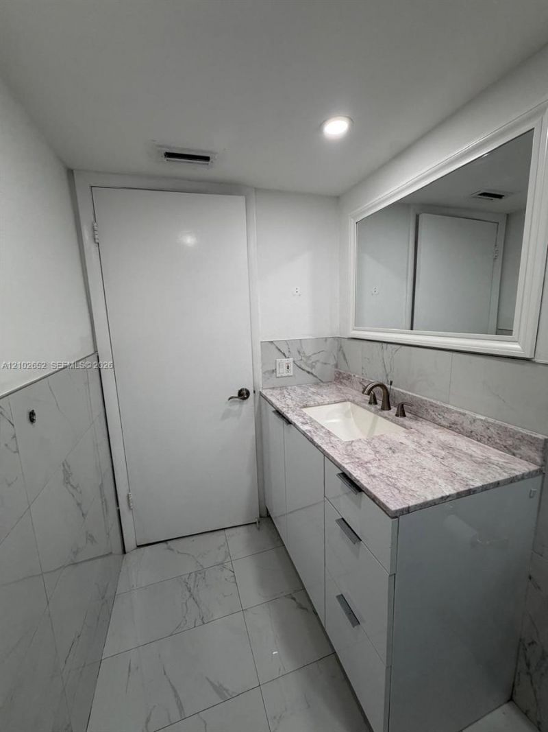 1855 NE 121st St, Unit 18, North Miami, FL 33181 Photo