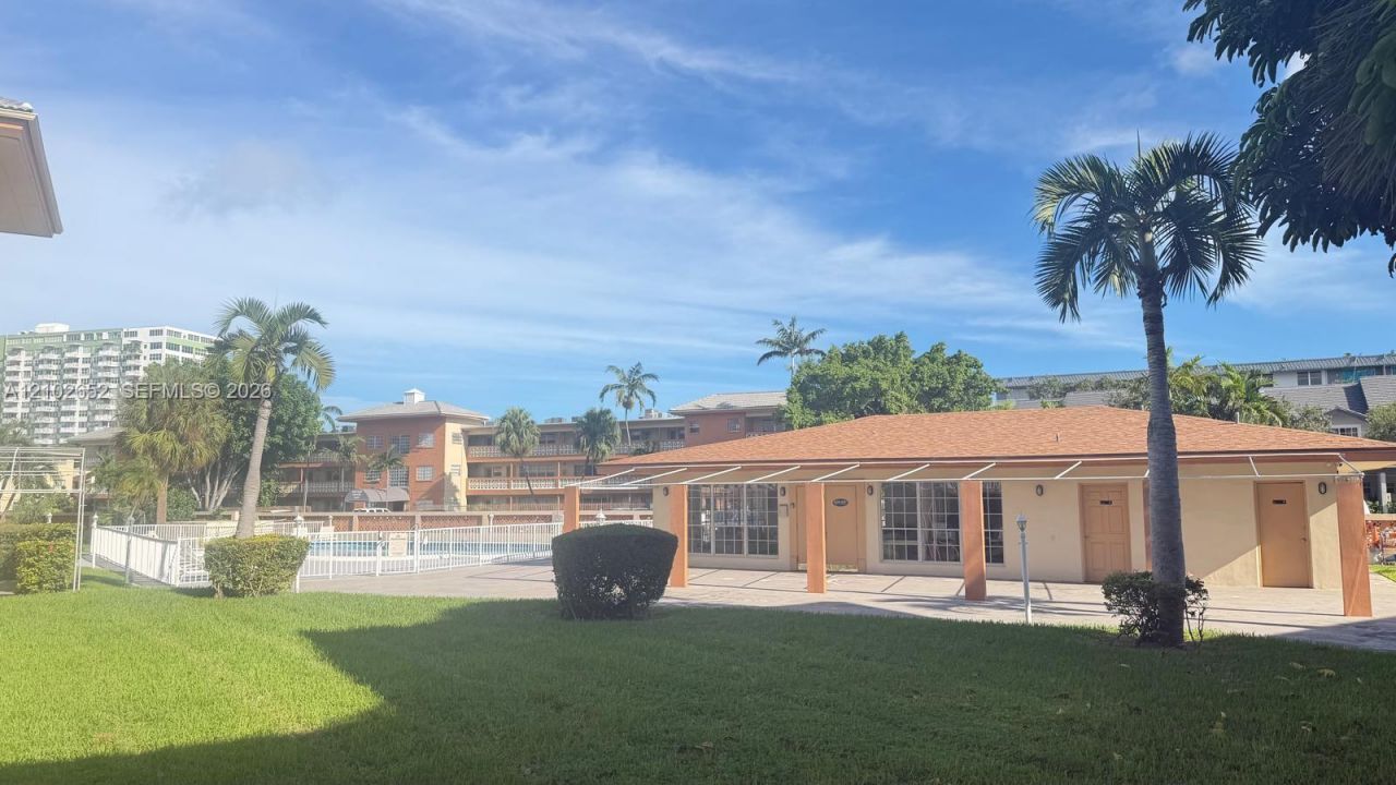 1855 NE 121st St, Unit 18, North Miami, FL 33181 Photo