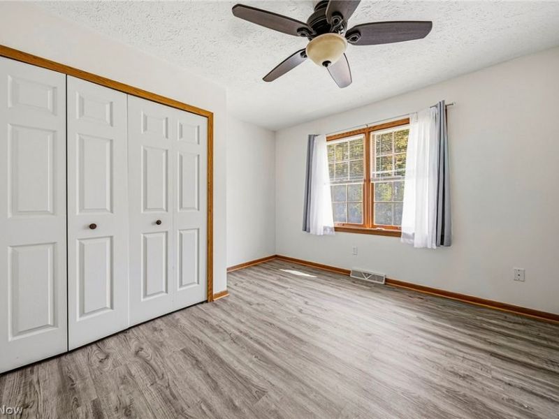 10893 Lakebrook Drive , Kirtland, OH 44094 Photo 37