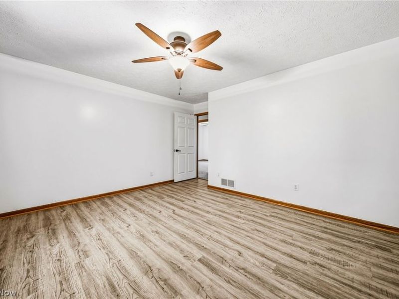 10893 Lakebrook Drive , Kirtland, OH 44094 Photo 40