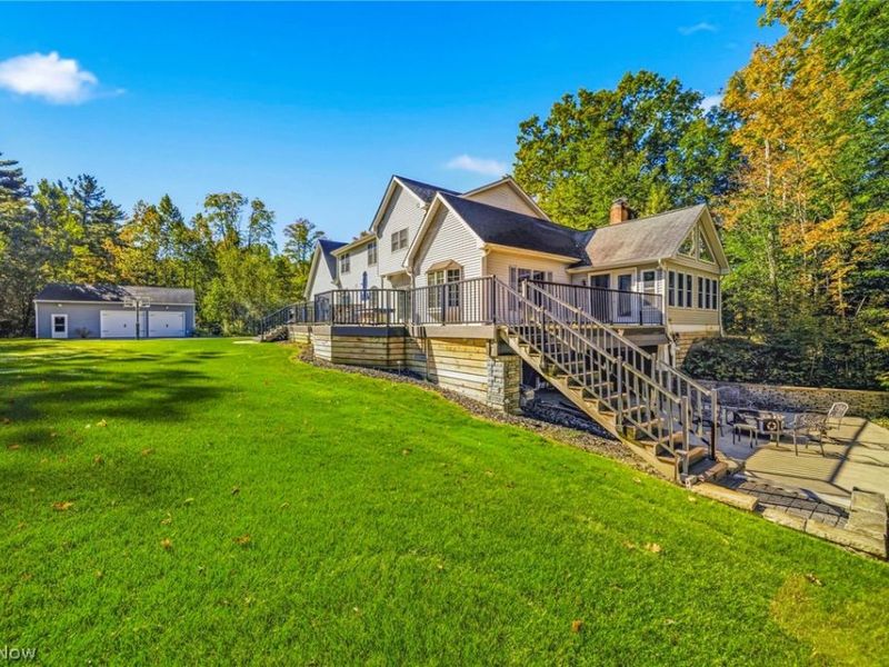 10893 Lakebrook Drive , Kirtland, OH 44094 Photo 6