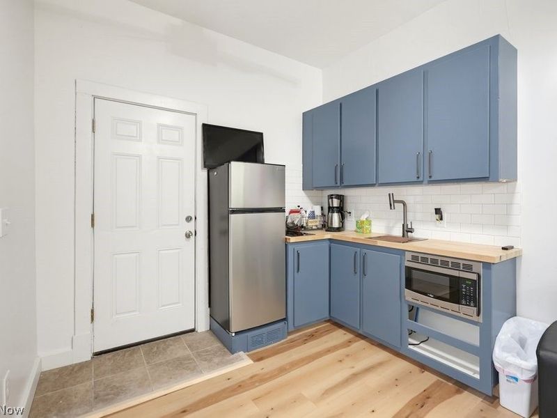 1416 W 57th Street, Cleveland, OH 44102 Photo 41