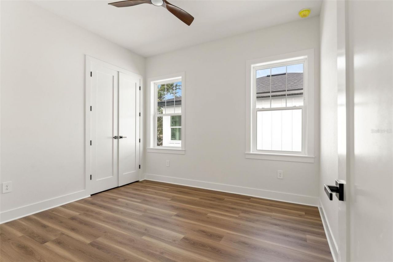 10154 Hodson Place , Seminole, FL 33776 Photo