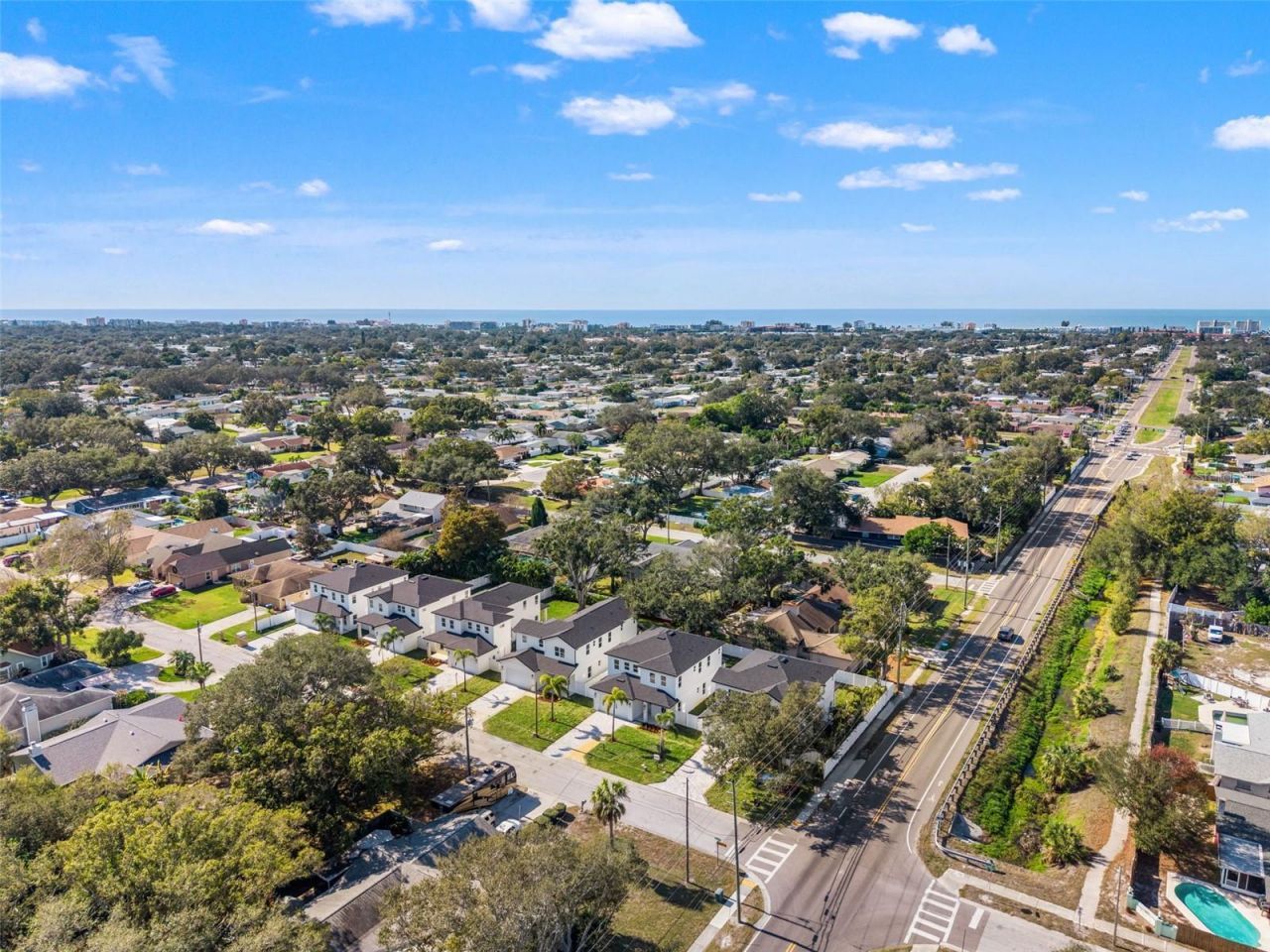10154 Hodson Place , Seminole, FL 33776 Photo