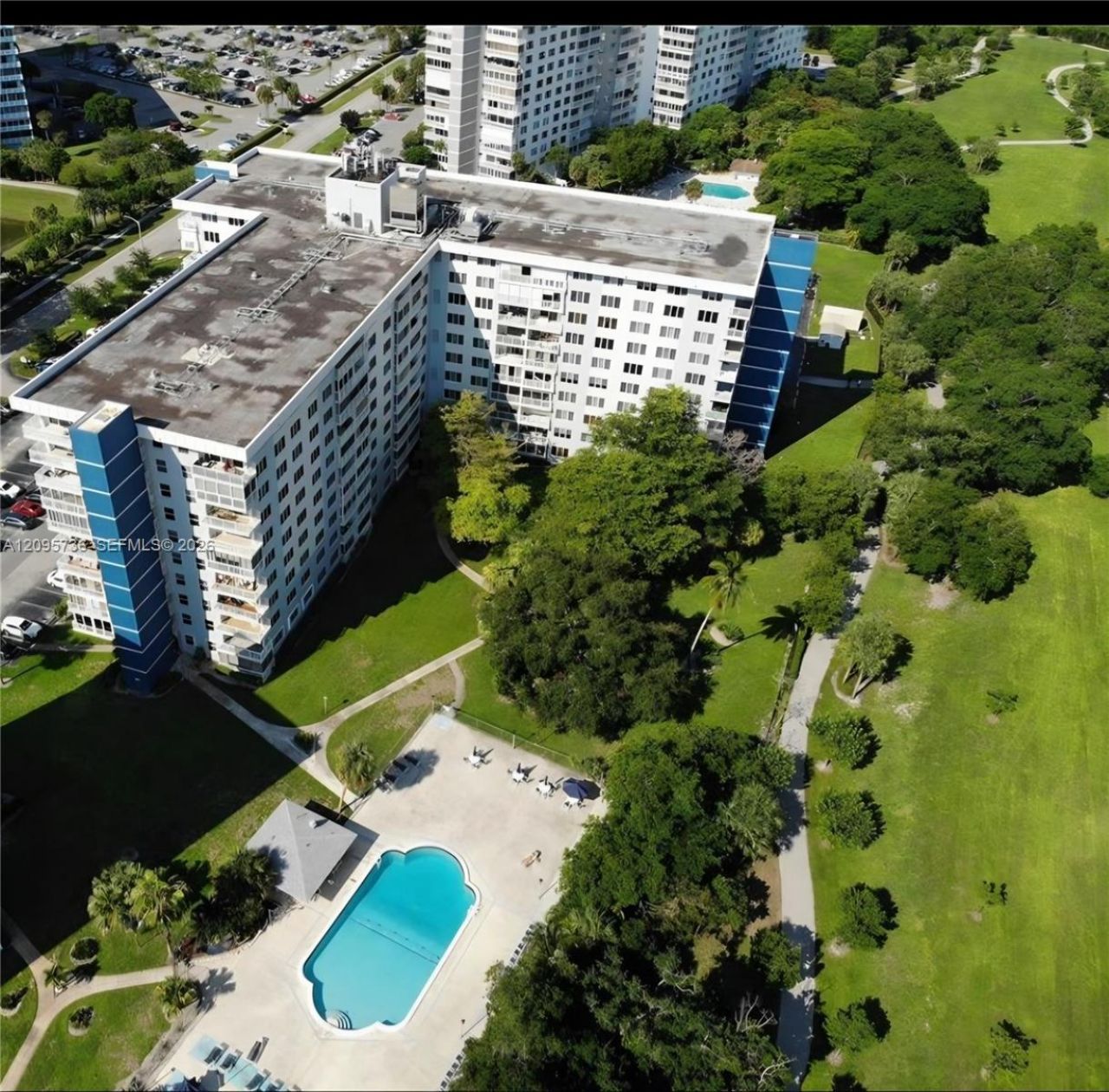 4200 Hillcrest Dr, Unit 705, Hollywood, FL 33021 Photo