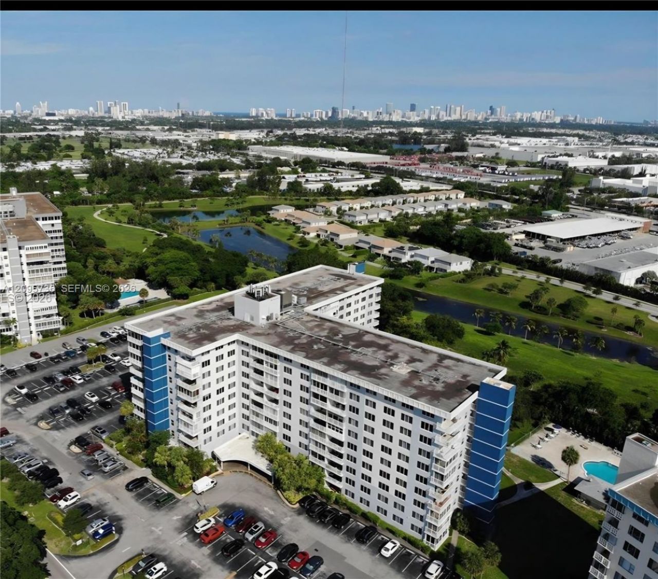 4200 Hillcrest Dr, Unit 705, Hollywood, FL 33021 Photo